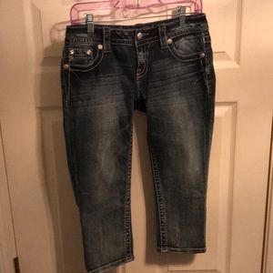 Miss Me Women’s Capri Jeans